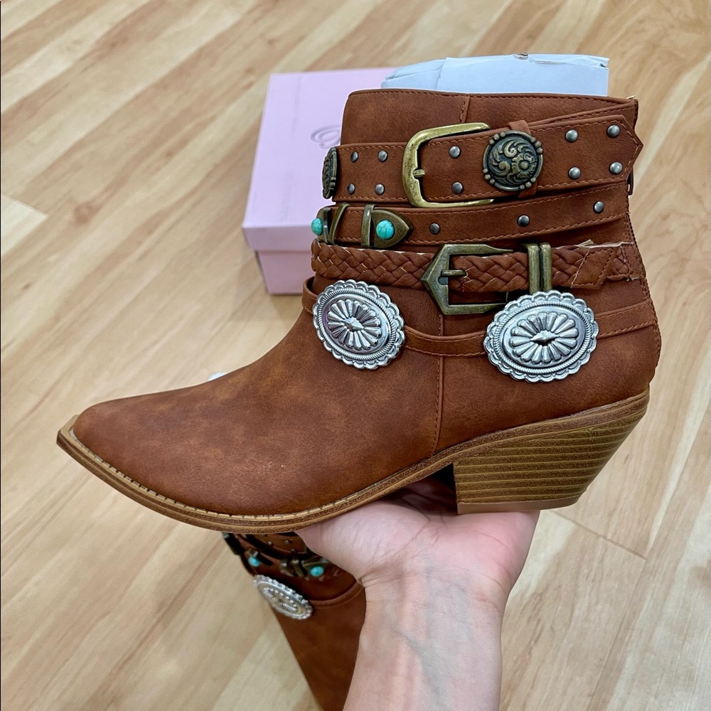 Penny Loves Kenny Shane Western Booties - Picture 3 of 6